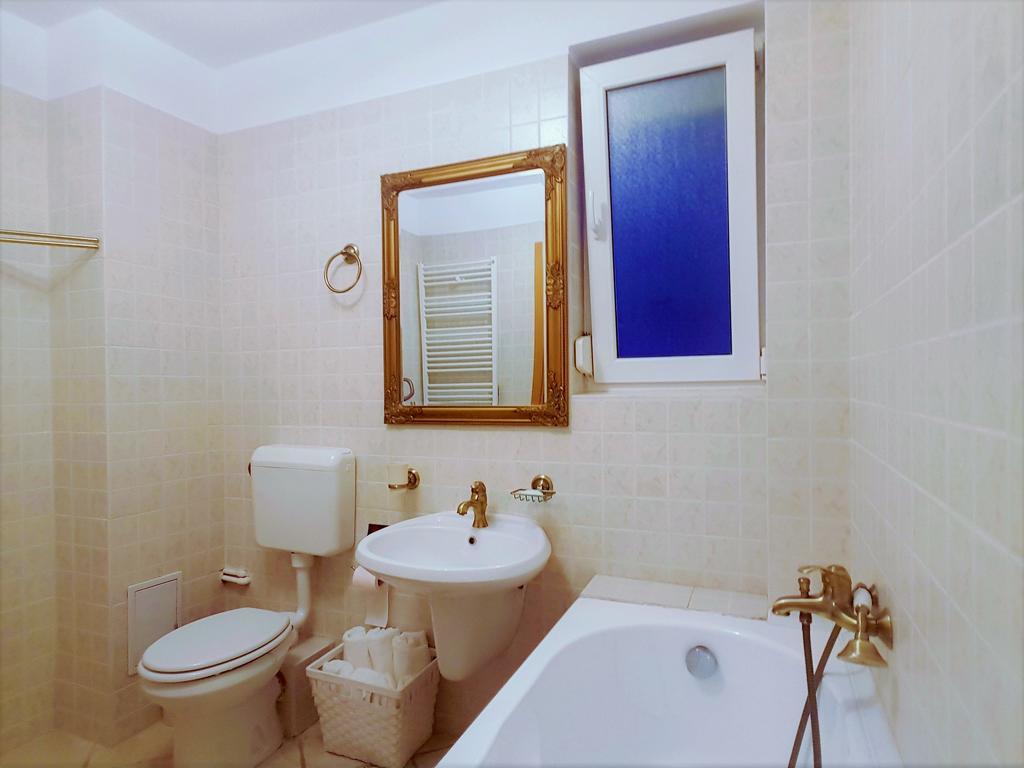 Voyage Residence Мамая Екстериор снимка